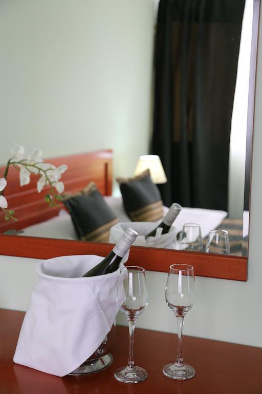 Hotel Apollonia Pristina Chambre photo